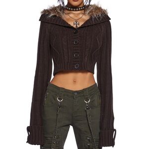 Cable Knit Brown Cropped Sweater with Faux Fur Collar